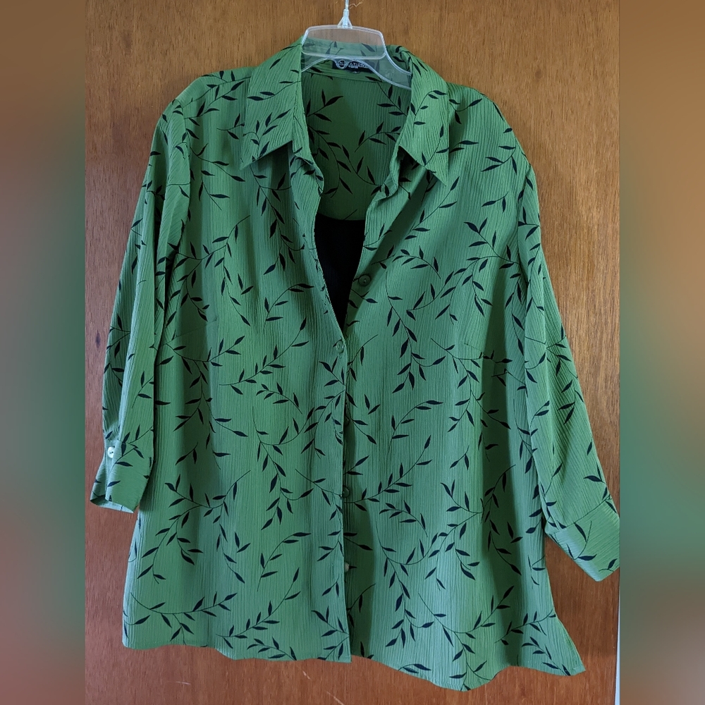 Layered look blouse green and black